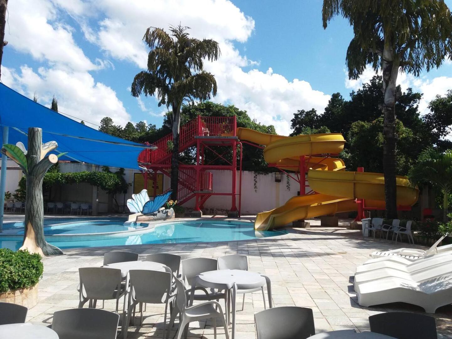 Apartamento Diroma Resort Caldas Novas Exterior photo